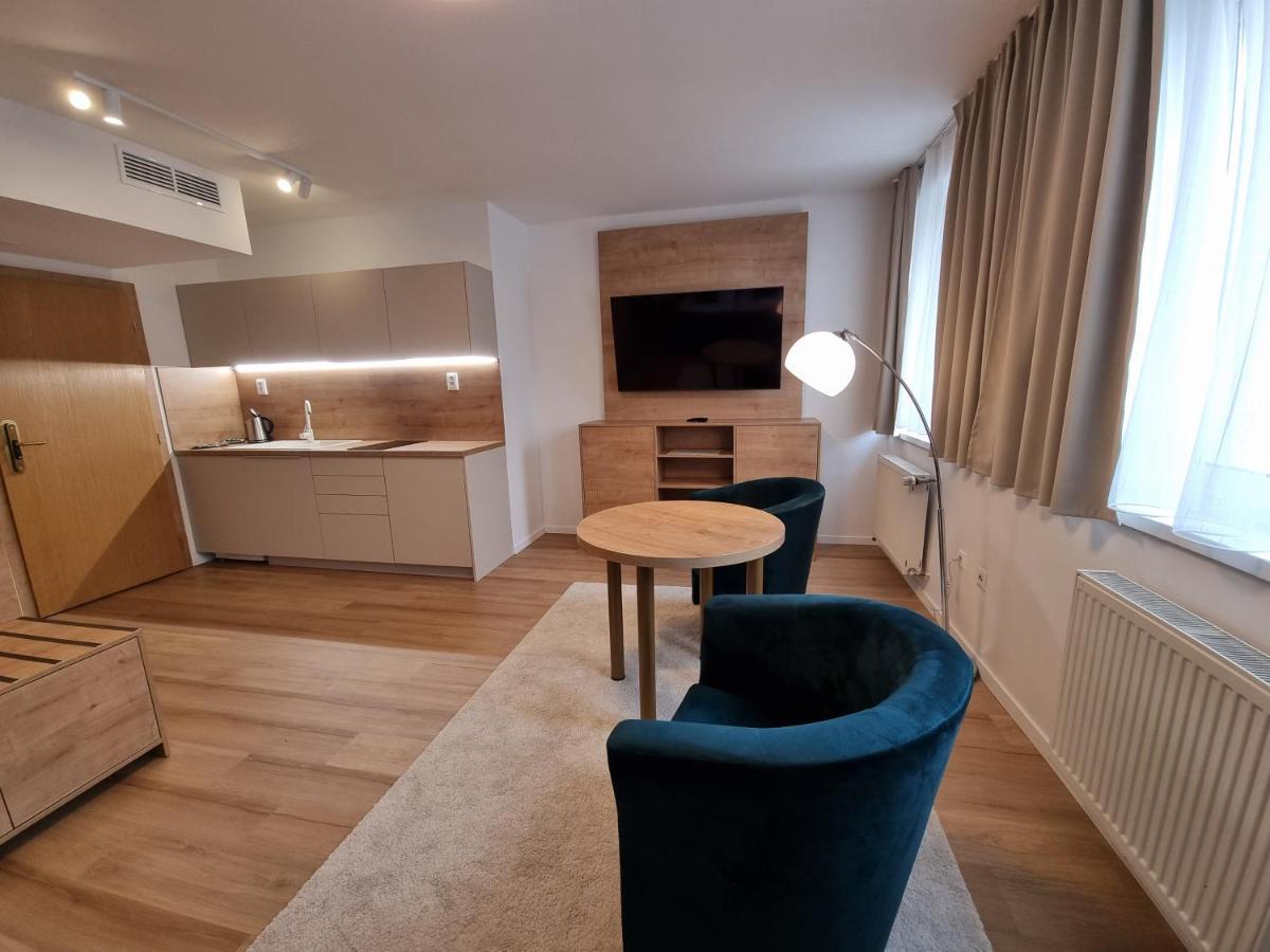 Hotel Tilia Pezinok Eksteriør bilde
