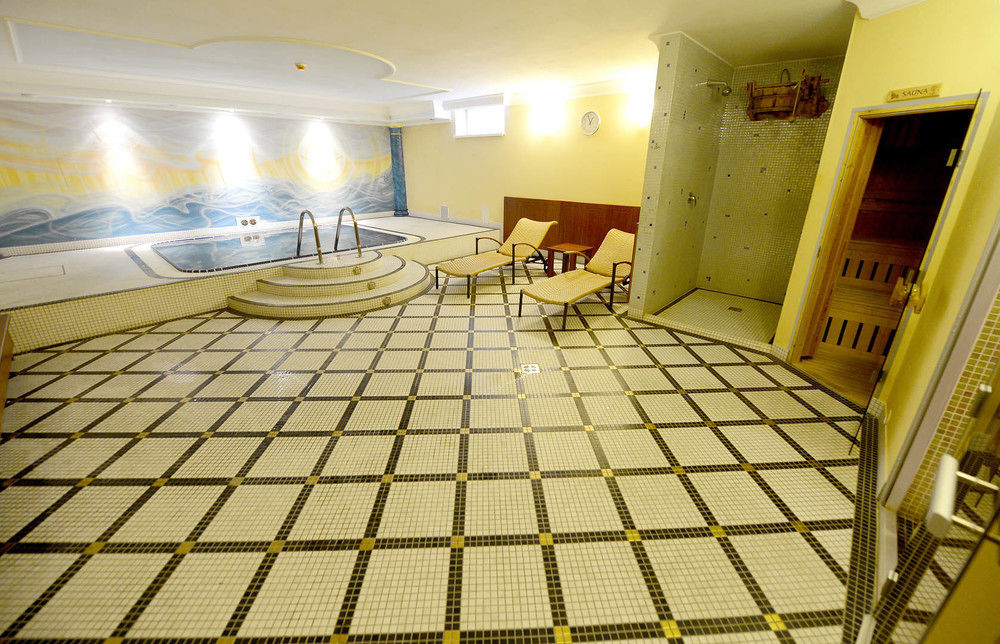 Hotel Tilia Pezinok Eksteriør bilde